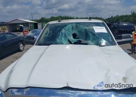 2019 Ram 2500 Tradesman 4X2 8' Box from USA, damaged, VIN 3C6UR4HJ6KG684442